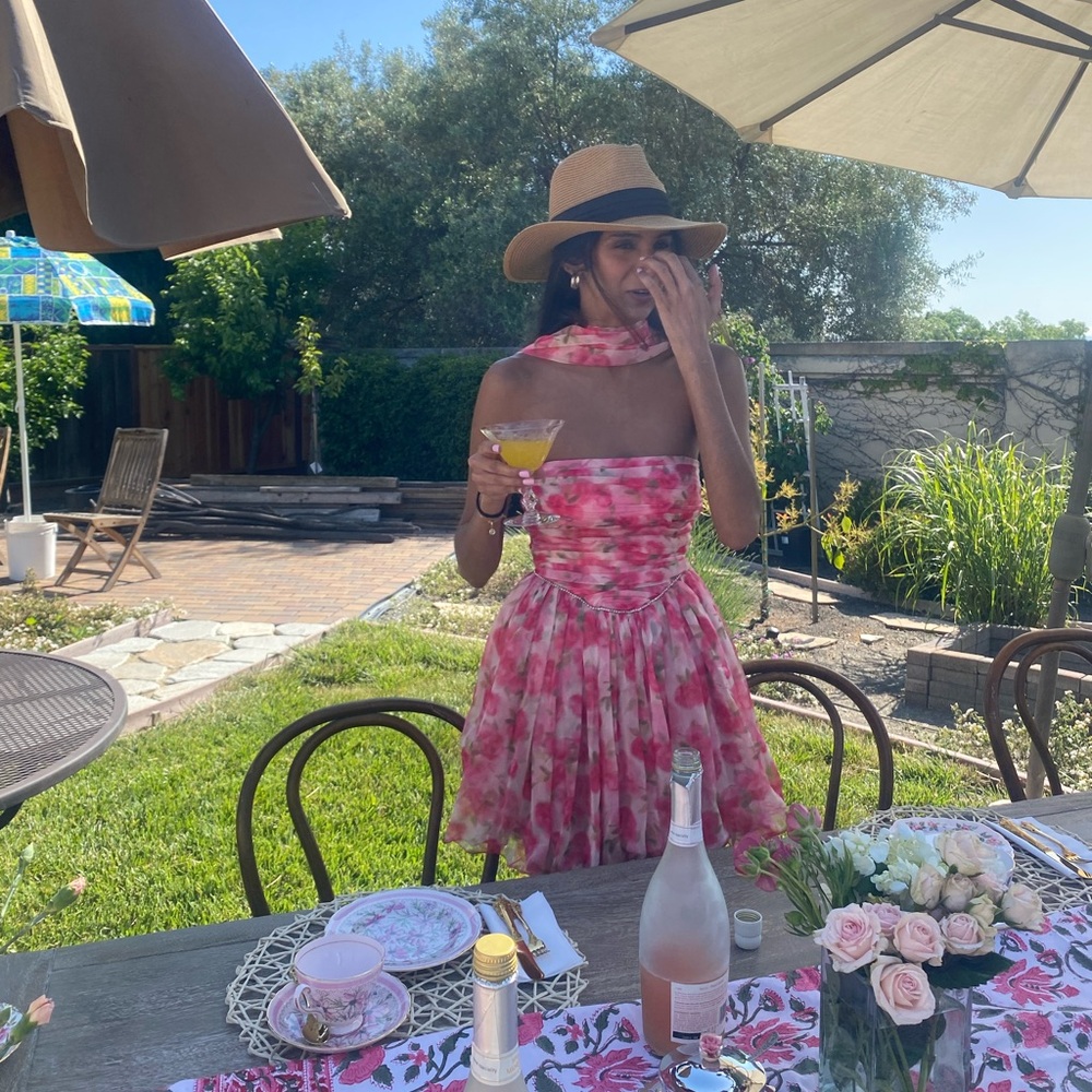 Nana Jacqueline Chloe Pink/ White Floral Strapless Dress with Stole